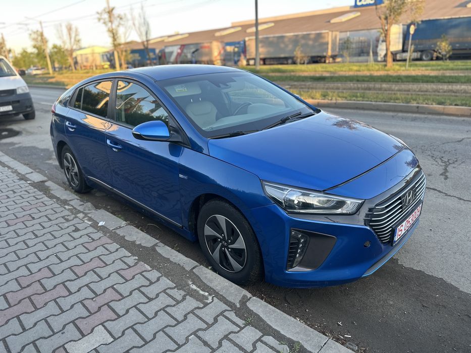 Inchiriez auto inchiriez masini hybrid ieftin