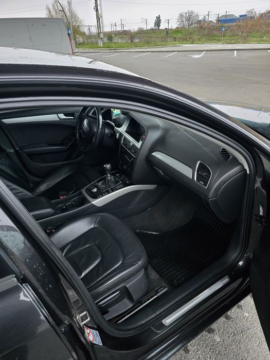 Audi A4 B8 din anul 2010!