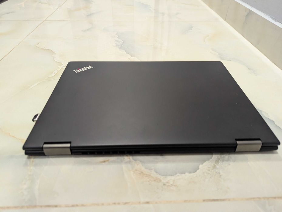 Lenovo 2-в-1 ThinkPad X390 Yoga 13,3"/Core i7/16GB RAM/touch/stylus