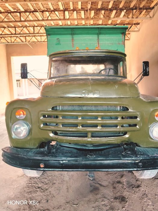 Zil 130  hamma kafolati bor