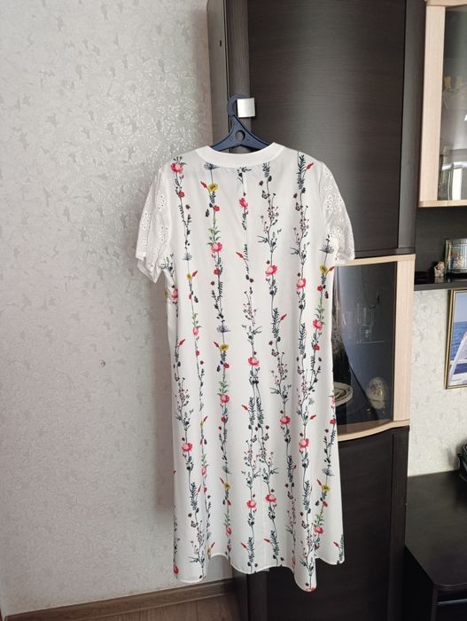 Продам летнее женское плпатье