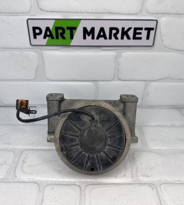 Тампон двигател AUDI Q5 SQ5 8R0199381 8R0199381AP