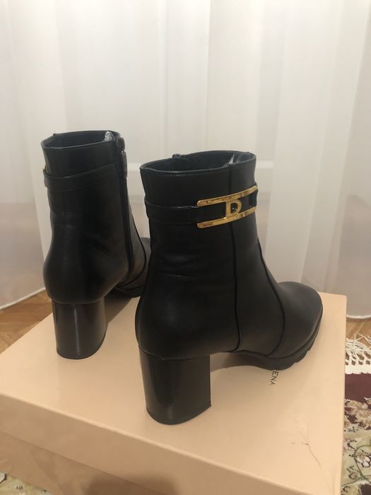 Сапоги 37 размер Италия новые