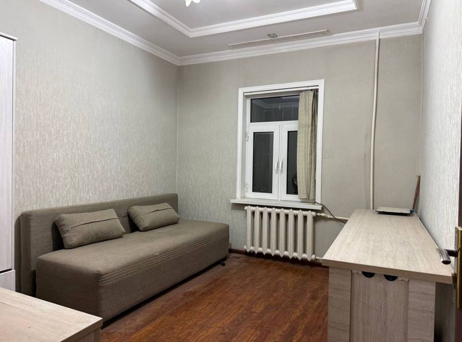 Вторичка, 3в4/4/9, (86м2), Паркентский, ор-р: Перекрёсток Циалковского