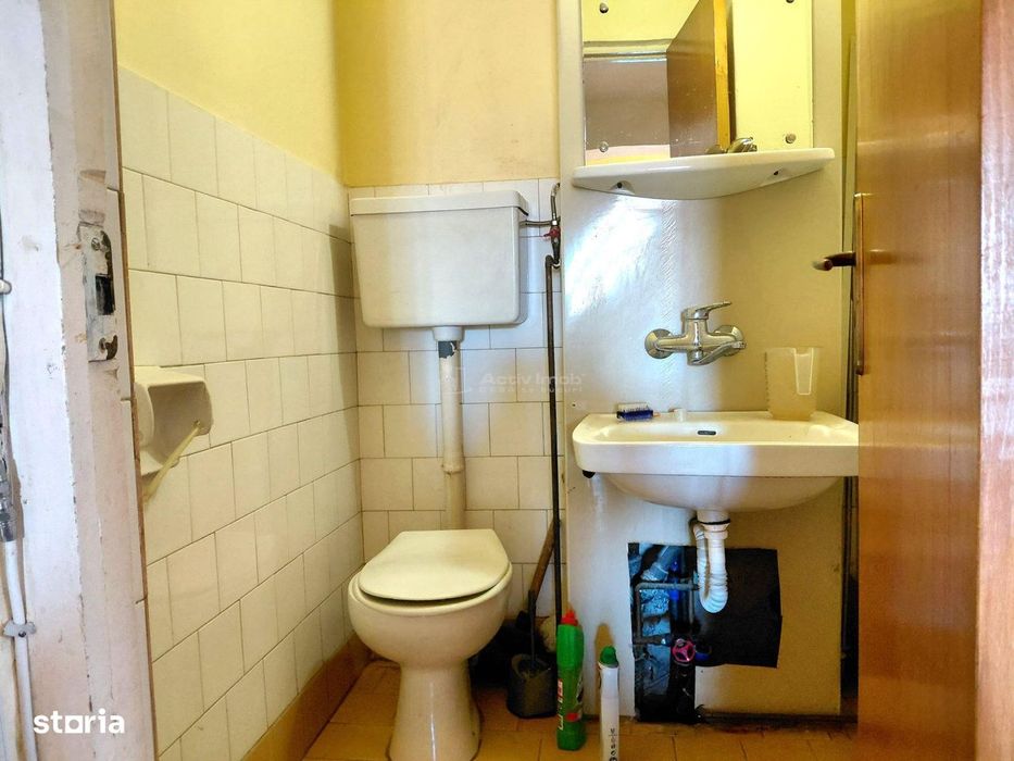 Baia Mare Vanzare | Apartament 3 camere decomandat etaj 3 | Victoriei