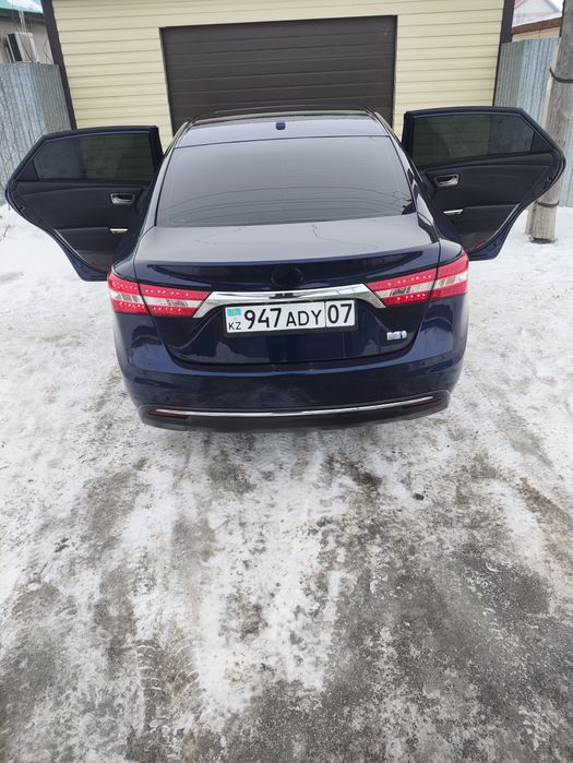 Продается Toyota Avalon 2013 г. Гибрид