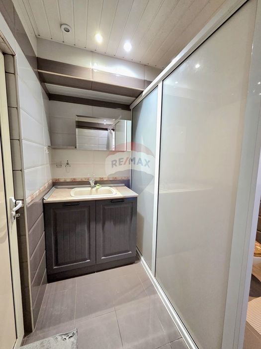 Дава се под наем Тристаен апартамент в Варна, Трошево - 95 кв.м за 548.25 € - Снимка #12