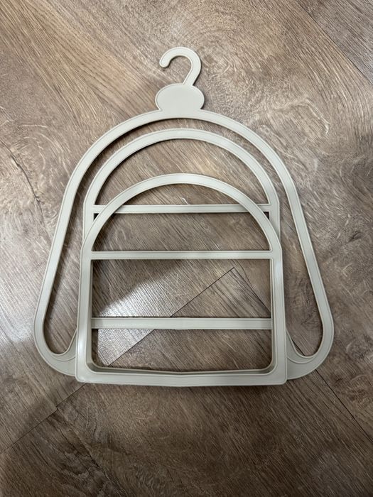 Suport umeras50 lei 100 buc., pentru căciuli, fesuri – copii și adulți