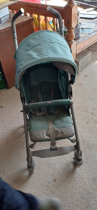 Коляска фирма чиго.