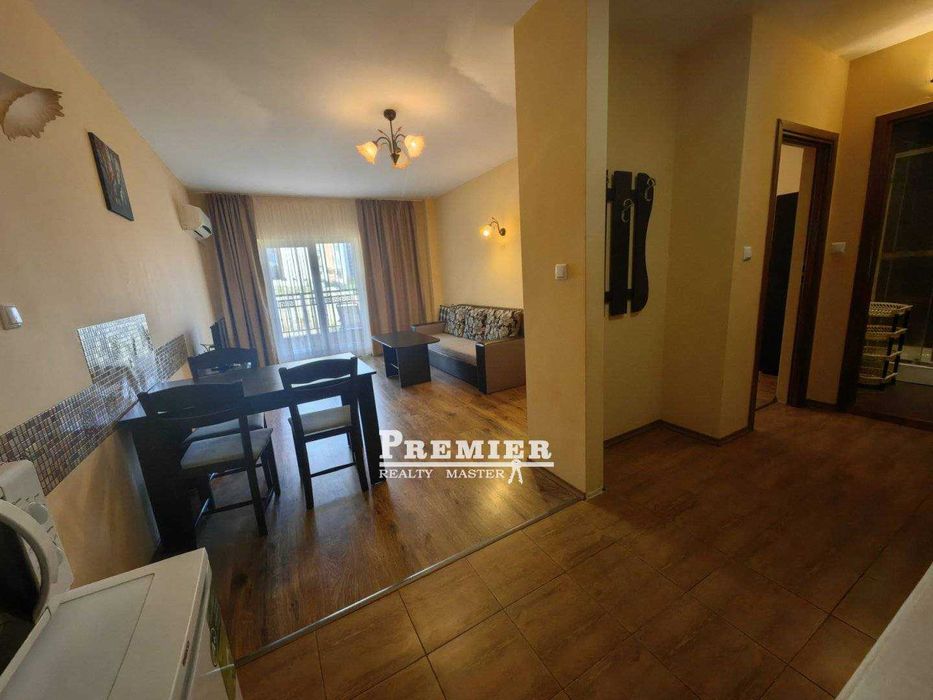 Продава се Двустаен апартамент в Бургас, Акациите - 67 кв.м за 1403 €/кв.м - Снимка #4
