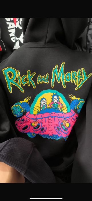 Продам мужские тёплые вещи