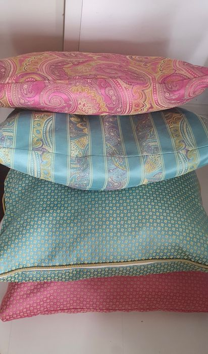 Възглавници 60 см х 60 см  4 бр.