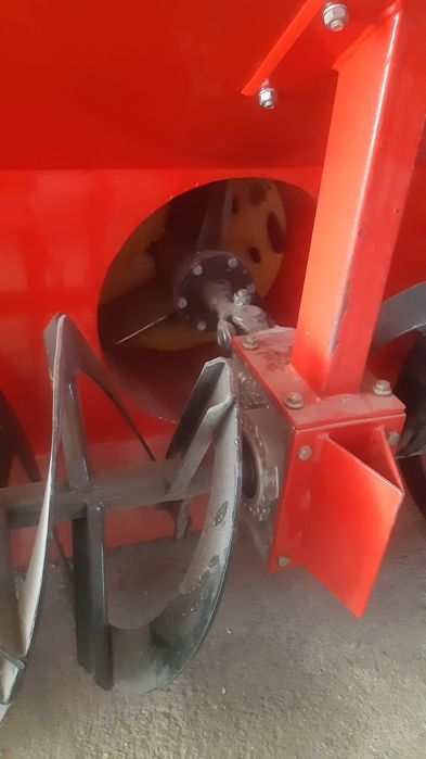 Снегоротор для мини трактора.