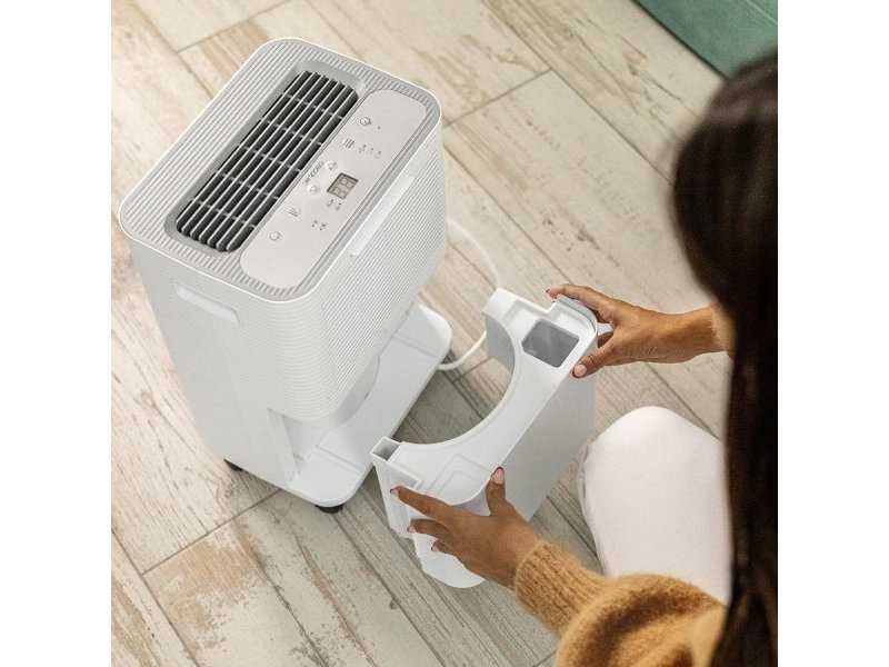 Влагоуловител Cecotec BigDry 8000 Expert Connected, 16L/ден, Бял