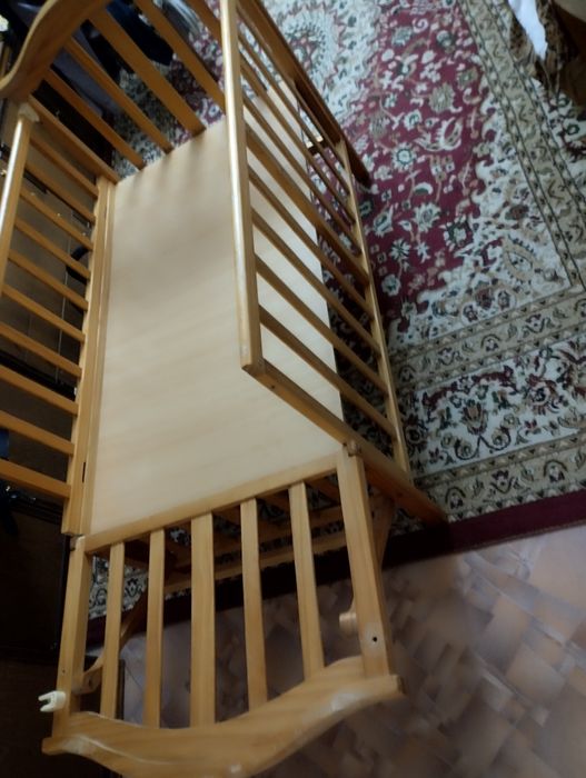 Манеж детский деревянный