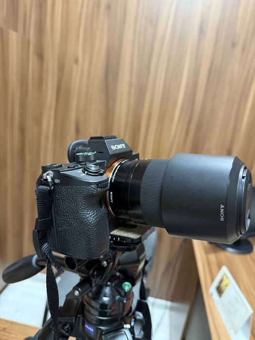 Sony alpha 3 + obiectiv 55-210 + trepied zeiss