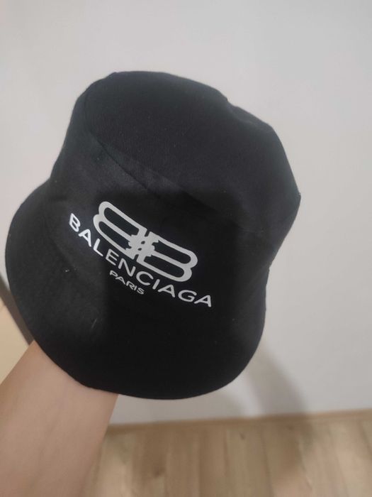 Шапка идеотка Balenciaga