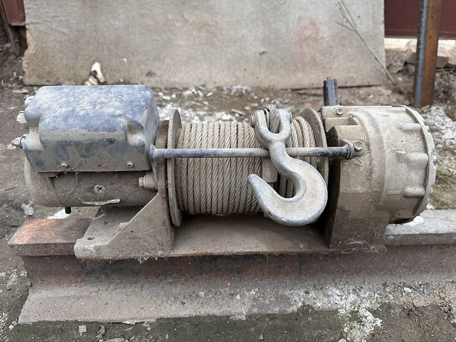 Лебёдка Toyota оригинал