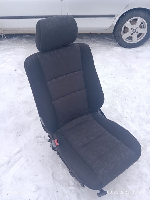 Водительское сиденье