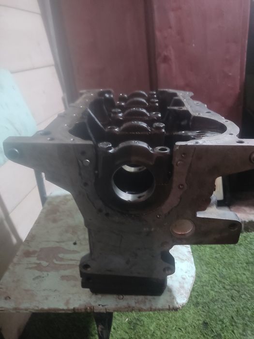 Продаю блок на фолсфаген