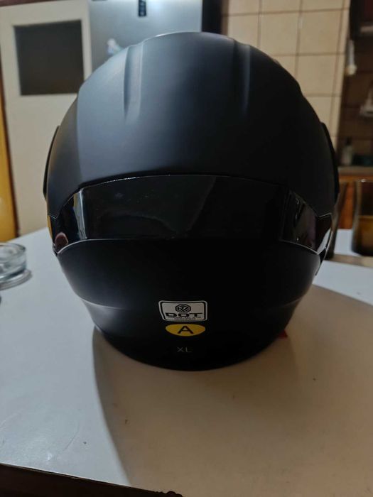 шлем модуларен  за мотор