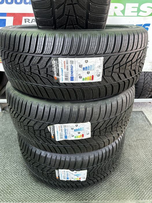 Set Complet 255/45 R20 105V XL | 285/40 R20 108V XL - Hankook Winter ICept Evo3 X M+S Oferta