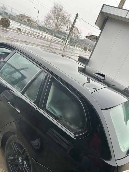 Vând sau Schimb Bmw E91 318D