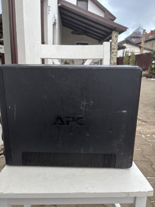 Ubs APC   BR1500G-GR