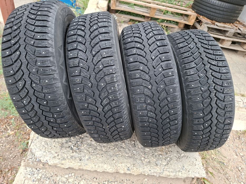 Продам шины. 225/65/17 бриджистон