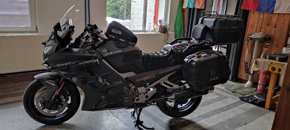 Продавам YAMAHA FJR 1300
