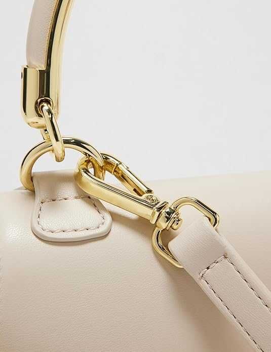 Луксозна дамска чанта Love Moschino - Бяла със Златно Сърце (Нова)