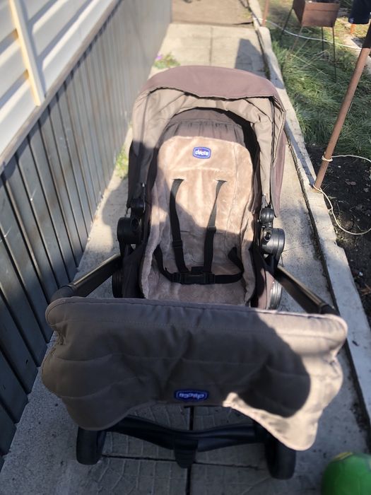 Коляска Chicco Urban