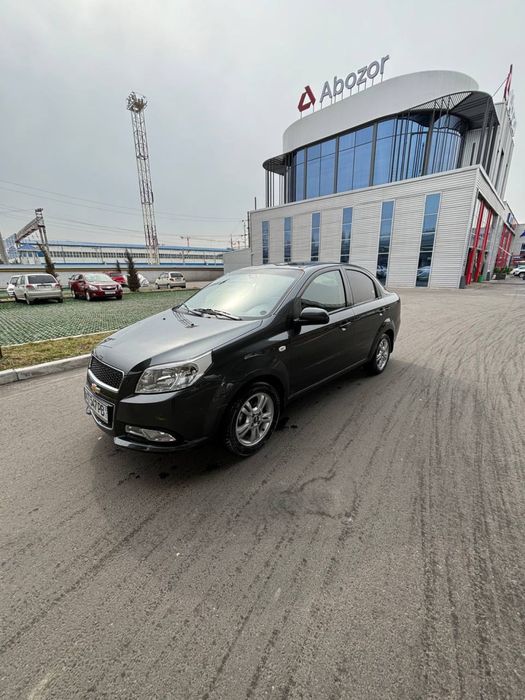 Продается Машина Nexia3