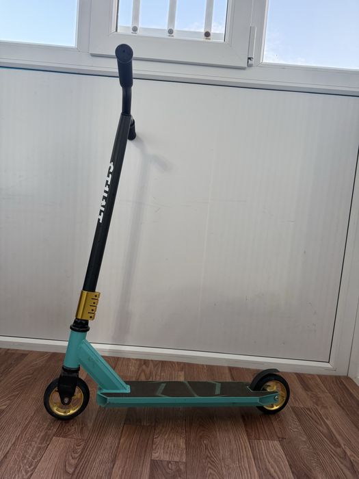 Самокат трюковой.                                                    .