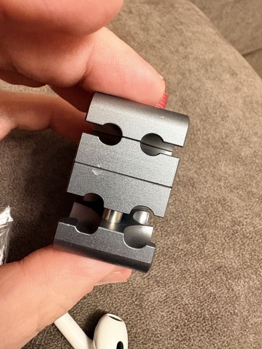 Станция за ремонт на Apple Airpods gen 1 / 2 / 3 / 4