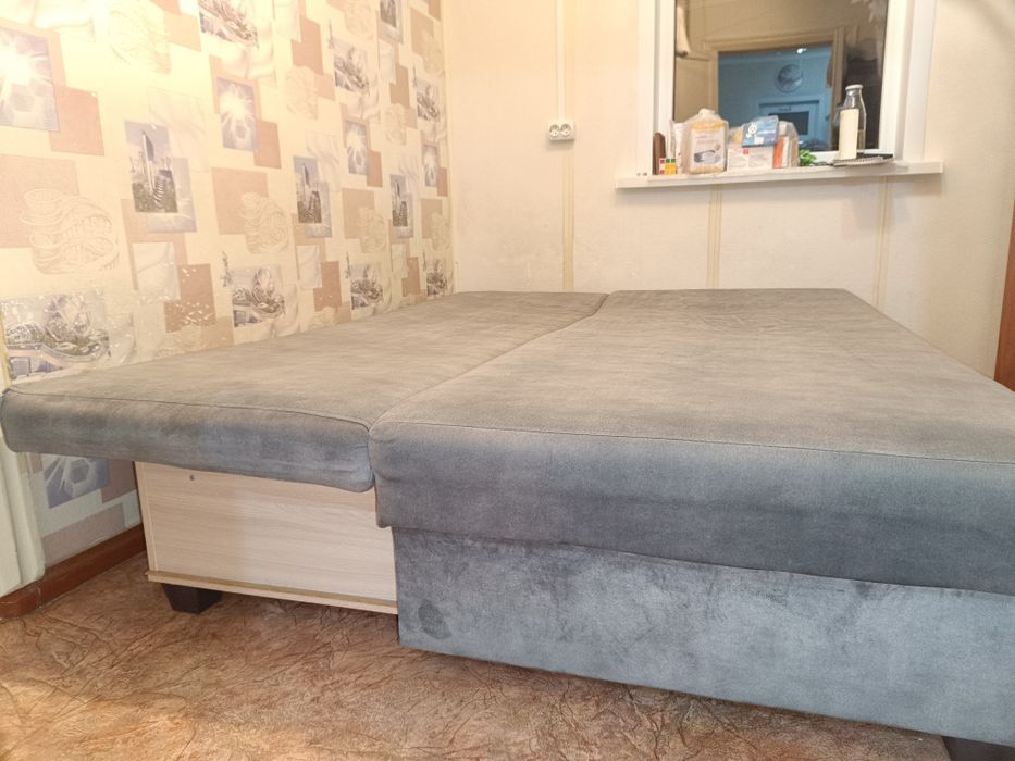 Продам тахта диван 2х спальный б/у
