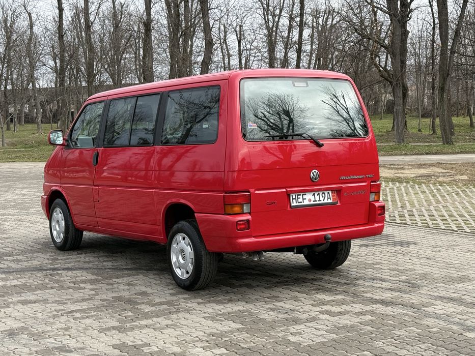 volksagen multivan Diesel 2.5 102cp