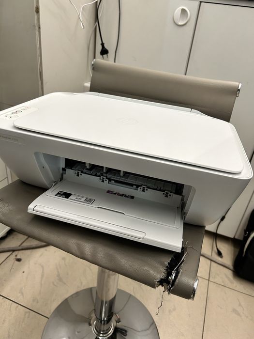 Продам принтер HP