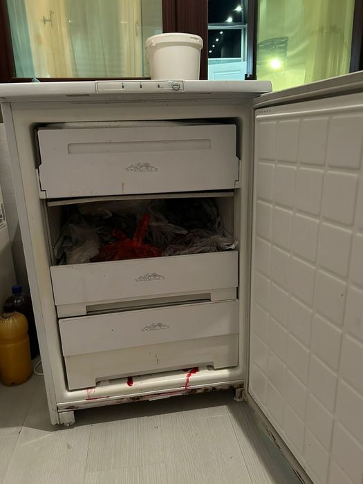 Морозильник в хорошем состоянии