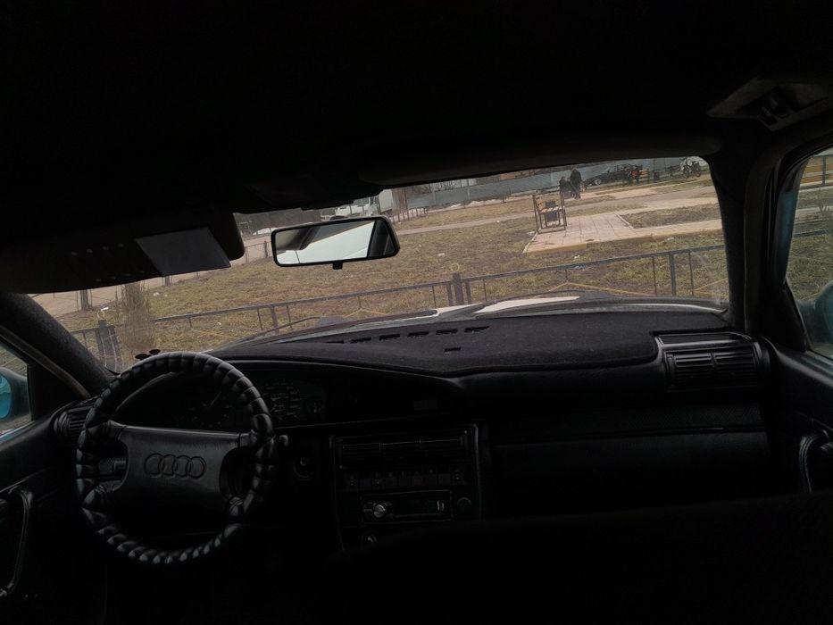 Продам ауди 100с4