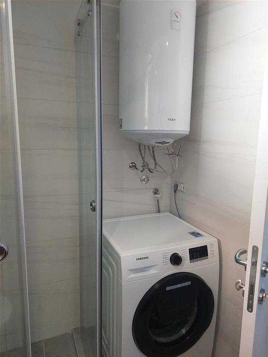 Дава се под наем Двустаен апартамент в Бургас, Славейков - 58 кв.м за 249.9 € - Снимка #4