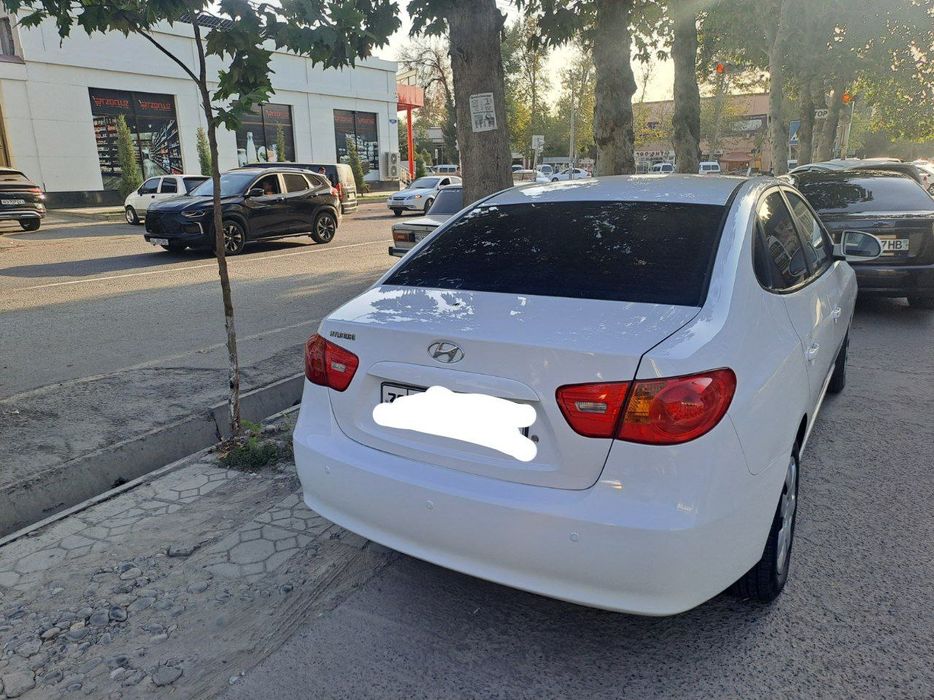 Sastaniyasi yaxshi moshinaga javob