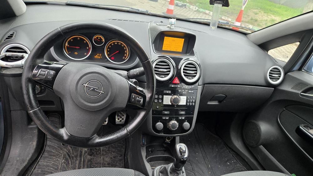 Vand/Inchiriez, opel corsa, renault megane, dacia logan ,glovo/food