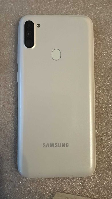 Samsung A11 32 GB Alb 2GB Ram Liber de retea