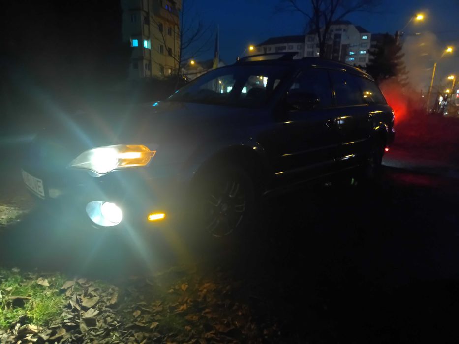 Vând Subaru Outback