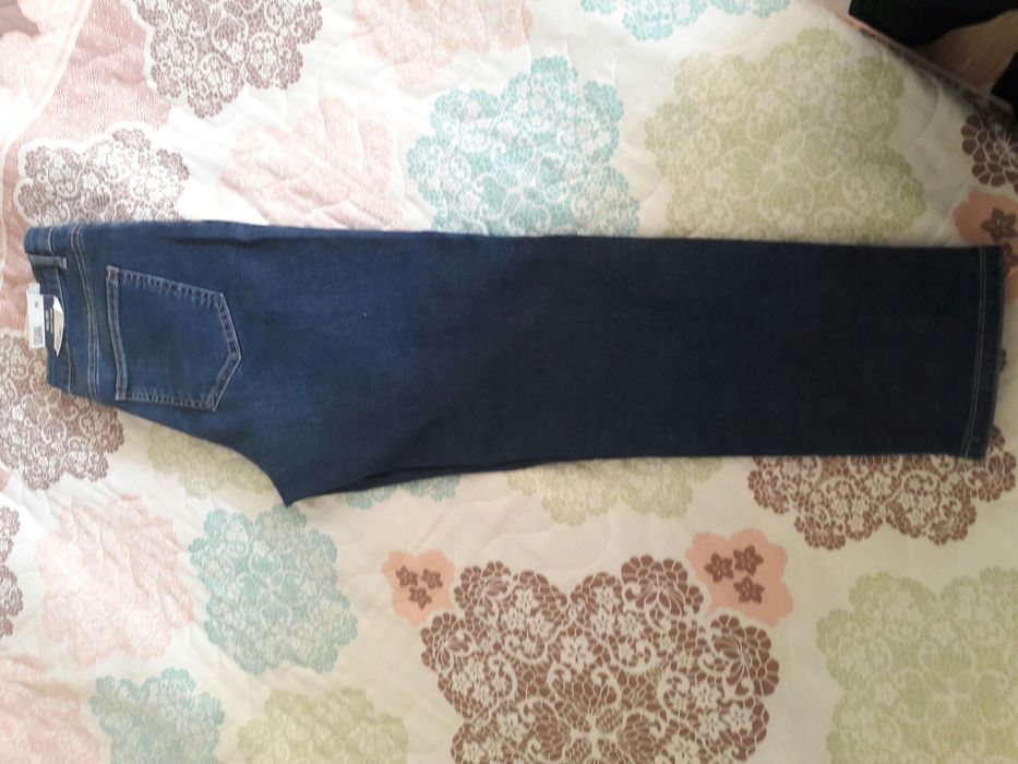 Нови дамски дънки De Facto