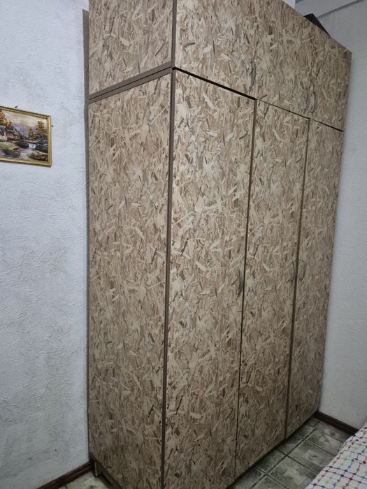 Шкаф с антресолью