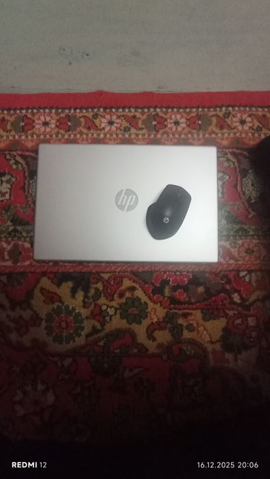 Yangi 3kunlik HP noutbuk sotiladi oxirgi model