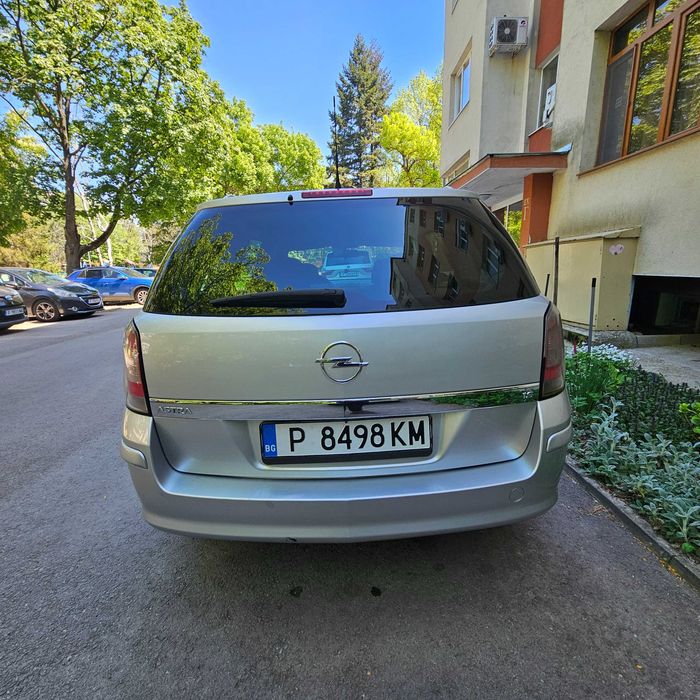 Opel Astra 1,6 бензин, 2009 г.