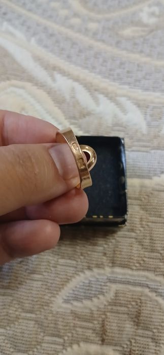 Продам золотое кольцо!